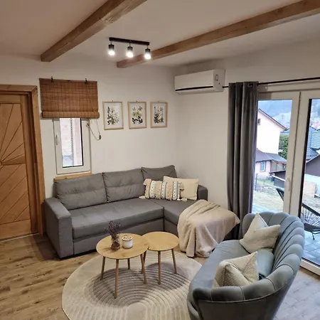 Semesterbostad Kokuszka Village - Drewniane Piwniczna-Zdroj